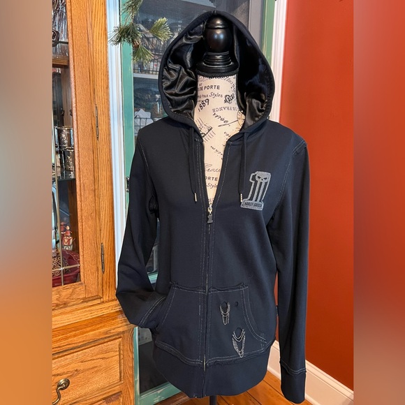 Harley-Davidson Tops - Harley-Davidson® Willie G UNIQUE RARE Distressed Hoodie With Chains - NWOT 💀